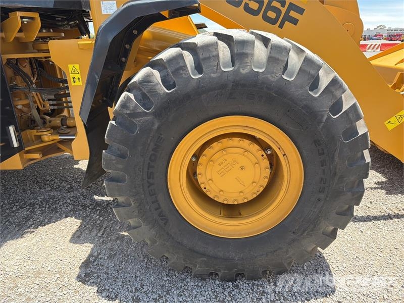 SEM 656F Cargador sobre Neumaticos (Sin Usar) / Wheel  Колесни товарачи