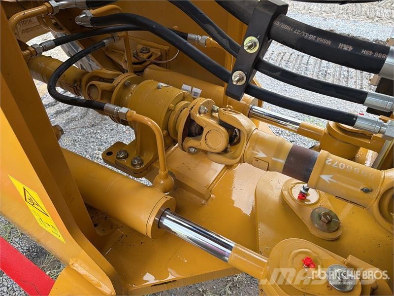 SEM 656F Cargador sobre Neumaticos (Sin Usar) / Wheel  Колесни товарачи