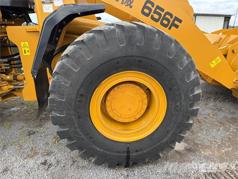 SEM 656F Cargador sobre Neumaticos (Sin Usar) / Wheel  Колесни товарачи