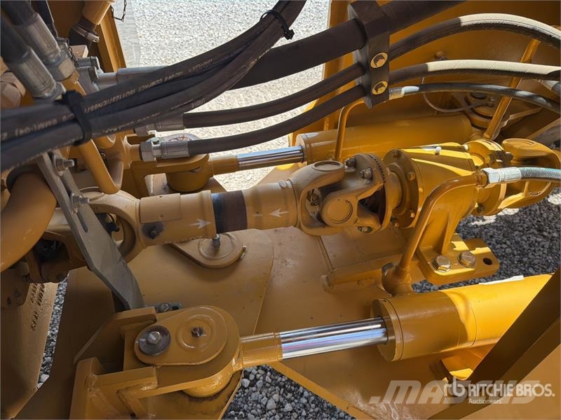 SEM 656F Cargador sobre Neumaticos (Sin Usar) / Wheel  Колесни товарачи