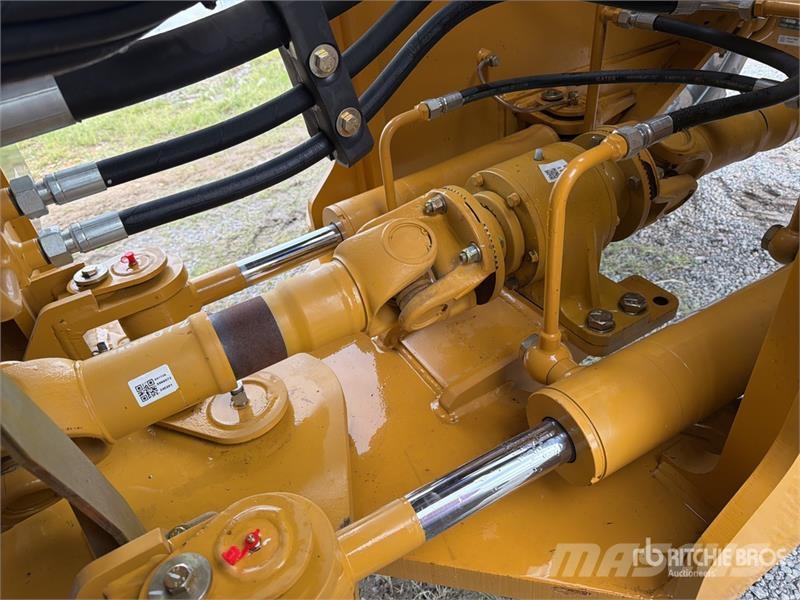 SEM 656F Cargador sobre Neumaticos (Sin Usar) / Wheel  Колесни товарачи