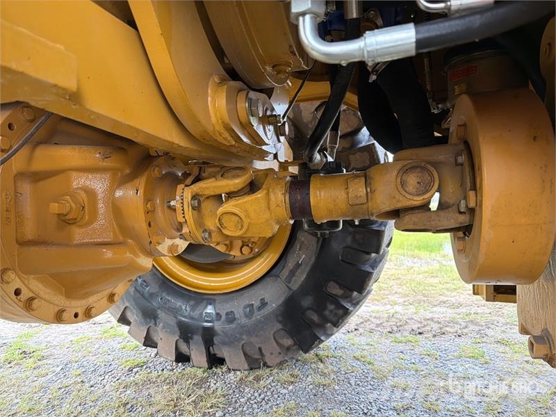 SEM 656F Cargador sobre Neumaticos (Sin Usar) / Wheel  Колесни товарачи