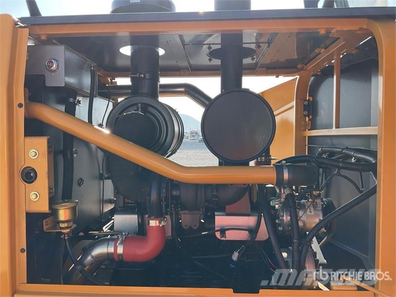 SEM 920F Motoconformadora (Sin Usar) / Motor Grader (U Grader