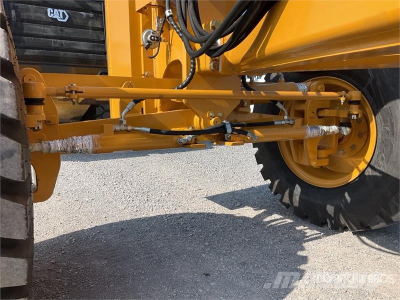 SEM 920F Motoconformadora (Sin Usar) / Motor Grader (U Grader