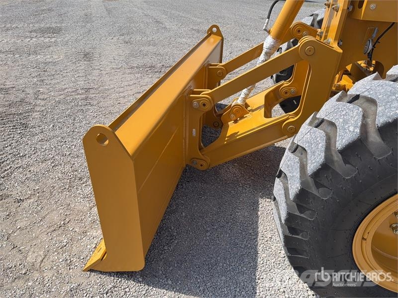 SEM 920F Motoconformadora (Sin Usar) / Motor Grader (U Grejderi