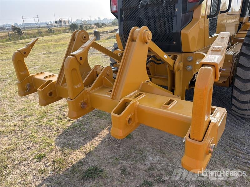 SEM 920F Motoconformadora (Sin Usar) / Motor Grader (U Greideriai