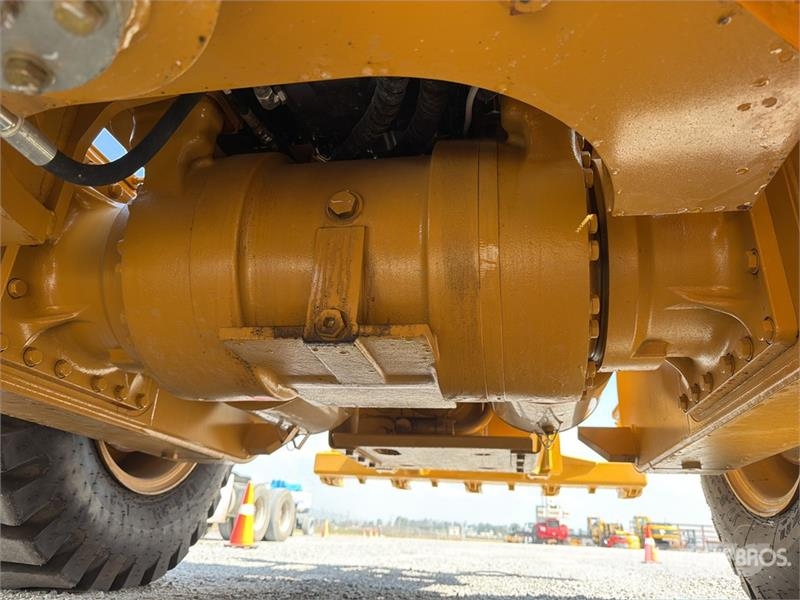 SEM 920F Motoconformadora (Sin Usar) / Motor Grader (U Grejderi