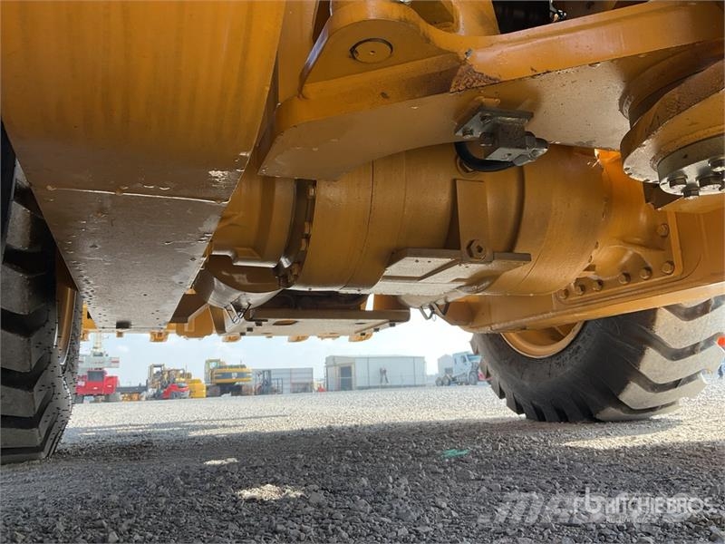 SEM 920F Motoconformadora (Sin Usar) / Motor Grader (U Grader