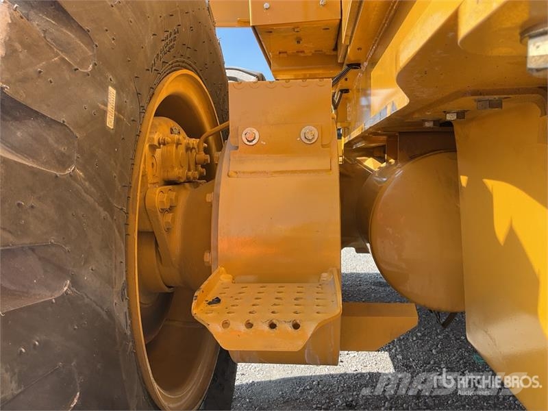 SEM 920F Motoconformadora (Sin Usar) / Motor Grader (U Grader