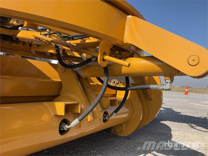 SEM 920F Motoconformadora (Sin Usar) / Motor Grader (U Grader