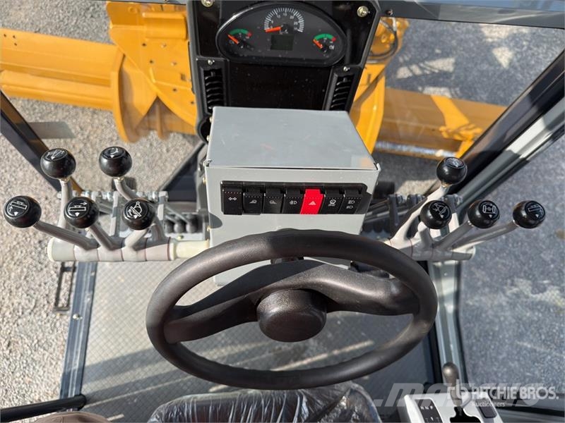 SEM 922F Motoconformadora (Sin Usar) / Motor Grader (U Grejdery