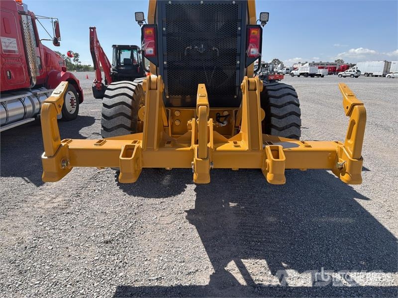 SEM 922F Motoconformadora (Sin Usar) / Motor Grader (U Równiarki