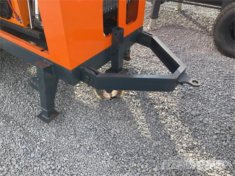 Shin Kobe Type-30 Bomba de Concreto Portable (Sin Usar) / Tr Grondverdichtingsmachines