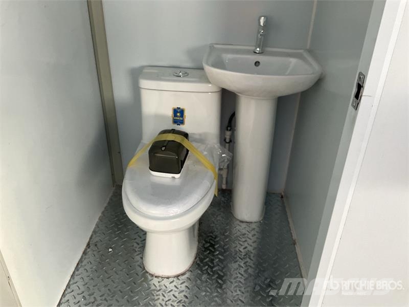 SKLP HF2 6 ft 10 in x 3 ft 7 in 2 Person Baño Port Ostale komponente