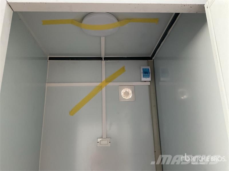 SKLP HF2 6 ft 10 in x 3 ft 7 in 2 Person Baño Port Ostale komponente