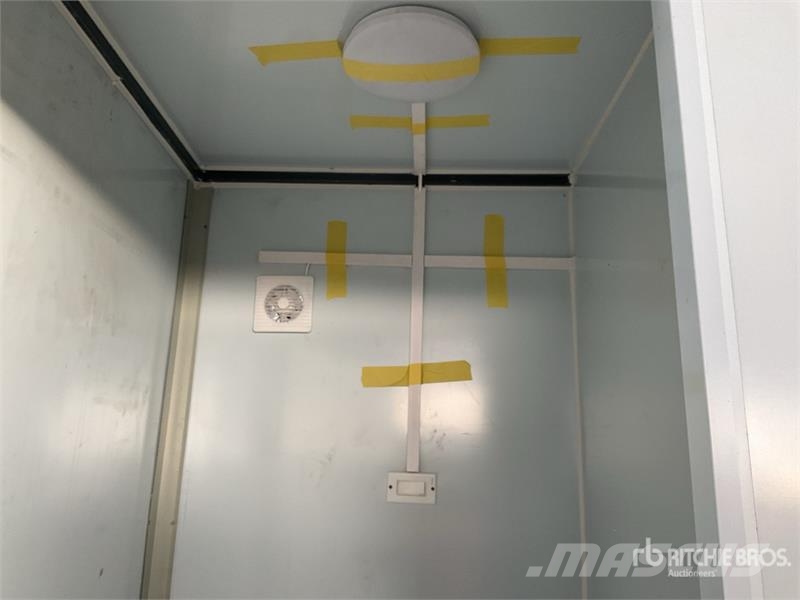 SKLP HF2 6 ft 10 in x 3 ft 7 in 2 Person Baño Port Ostale komponente