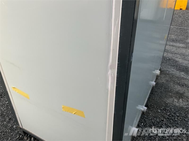 SKLP HF2 6 ft 10 in x 3 ft 7 in 2 Person Baño Port Ostale komponente