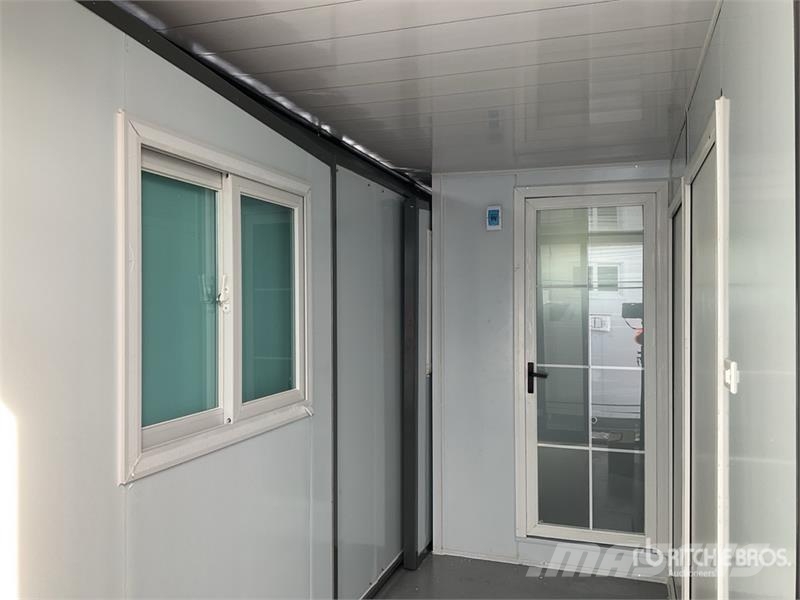 SKLP SK-37 19 ft 4 in x 20 ft 4 in Casa Expansible Egyéb pótkocsik
