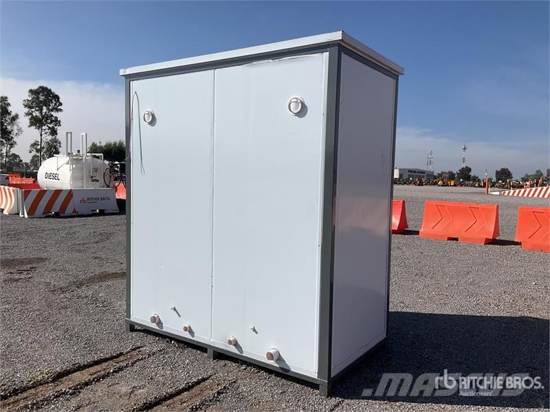 SMPT -D-L 3 ft 7 in x 6 ft 10 in 2 Person Baño Por Drugi deli