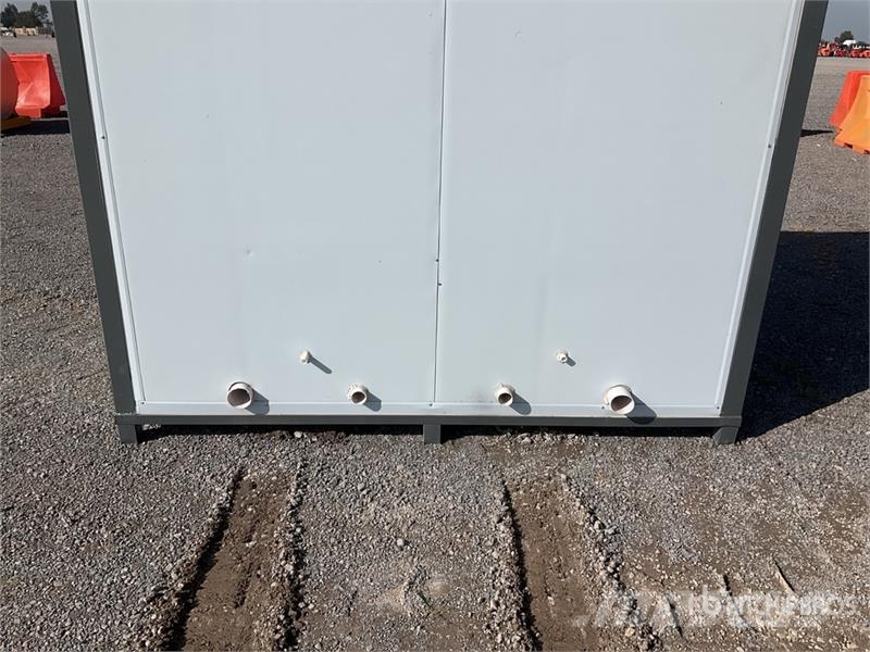 SMPT -D-L 3 ft 7 in x 6 ft 10 in 2 Person Baño Por Drugi deli