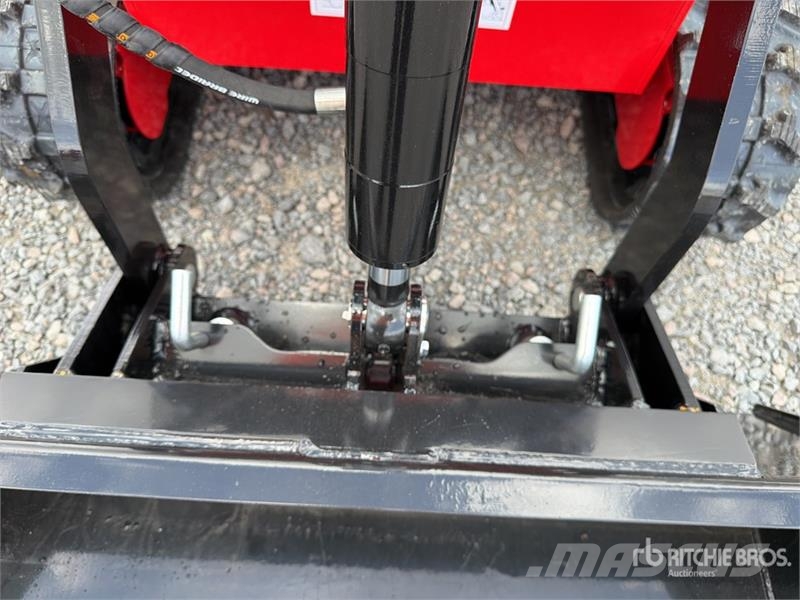  SSL1500-RED Mini Minicargador (Sin Usar) / Mini Co لوادر انزلاقية التوجيه