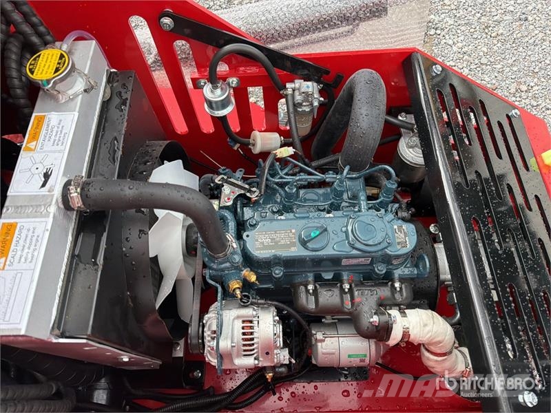  SSL1500-RED Mini Minicargador (Sin Usar) / Mini Co لوادر انزلاقية التوجيه