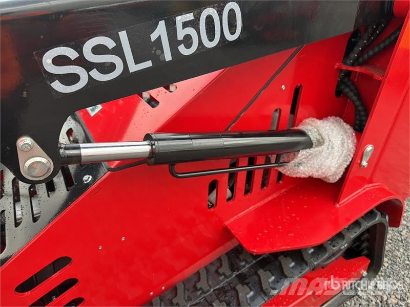SSL15000 Mini Minicargador (Sin Usar) / Mini Compa Lietoti riteņu kompaktiekrāvēji