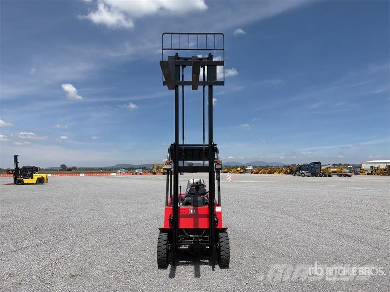  STARVOX CPD-20 4400 lb Montacargas Electrico (Sin  Carretillas de horquilla eléctrica