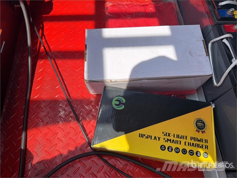  STARVOX CPD-20 4400 lb Montacargas Electrico (Sin  Carretillas de horquilla eléctrica