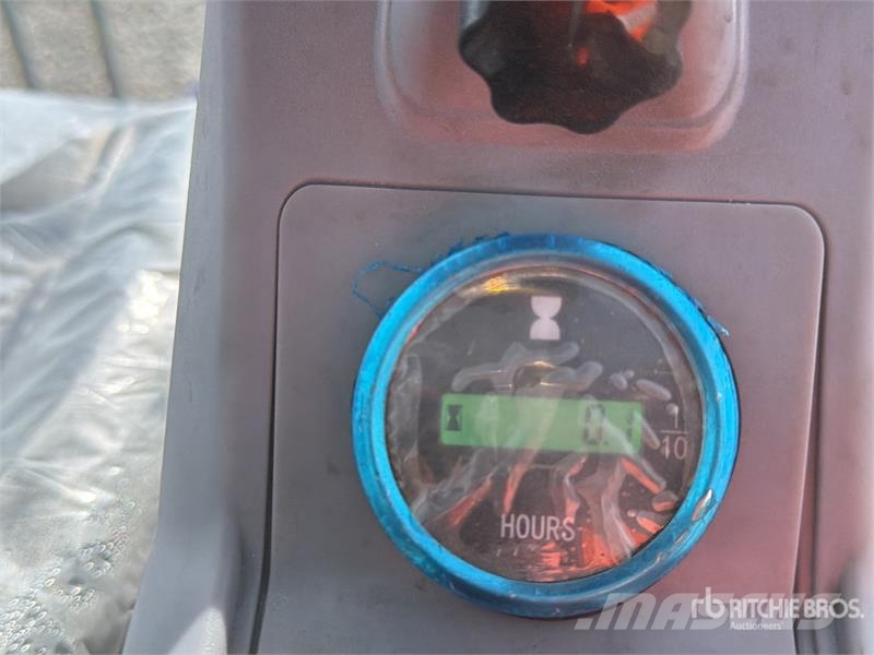 Starvox SV20R Miniexcavadora (Sin Usar) / Mini Exc Minibagger < 7t