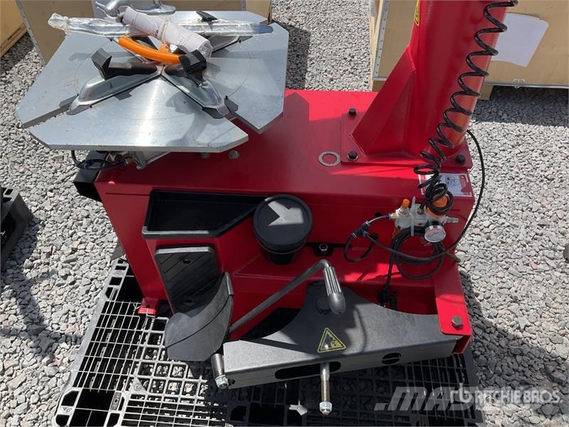  SUN W588 Tire Changer (Unused) Otros