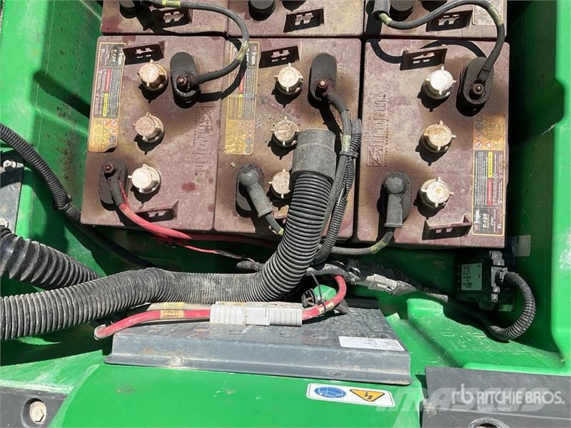 Tennant T600E Limpiadora de Suelos (INOPERABLE) / Floor Sw Další vyorávače, příslušenství