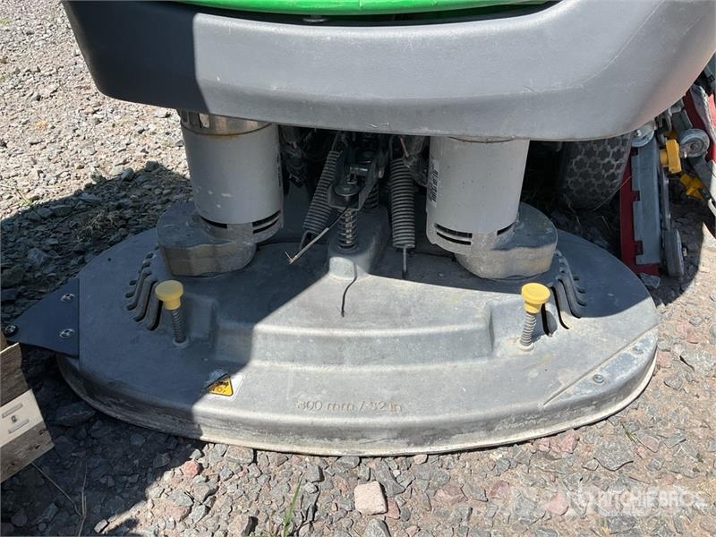 Tennant T600E Limpiadora de Suelos (INOPERABLE) / Floor Sw Další vyorávače, příslušenství