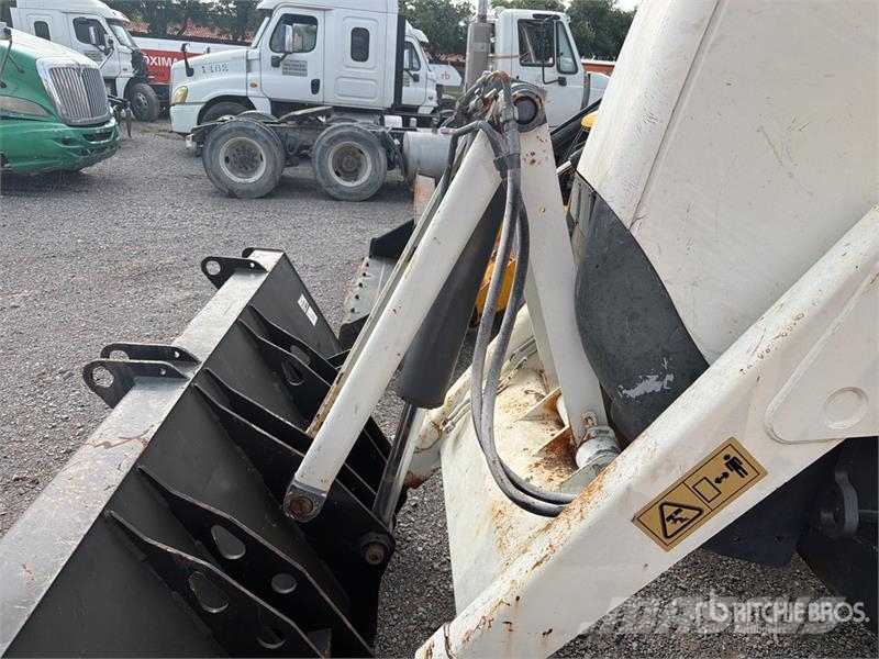 Terex 760 4x4 Retroexcavadora (INOPERABLE) / Backhoe Loa Kaivurikuormaajat