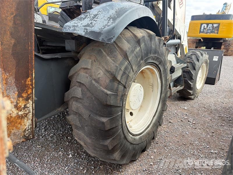 Terex 760 4x4 Retroexcavadora (INOPERABLE) / Backhoe Loa Kaivurikuormaajat