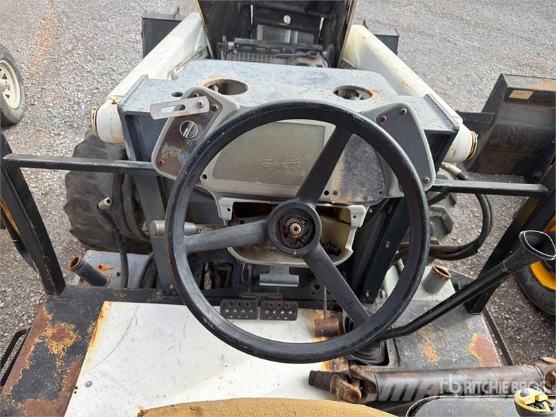 Terex 760 4x4 Retroexcavadora (INOPERABLE) / Backhoe Loa Kaivurikuormaajat