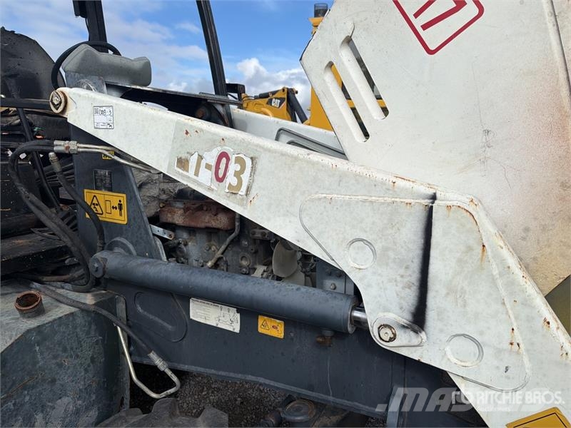 Terex 760 4x4 Retroexcavadora (INOPERABLE) / Backhoe Loa Kaivurikuormaajat