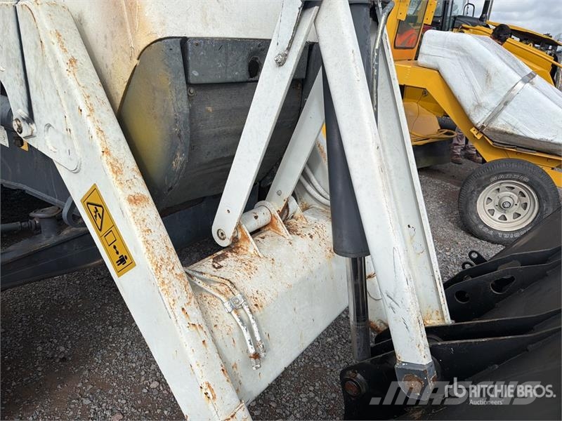 Terex 760 4x4 Retroexcavadora (INOPERABLE) / Backhoe Loa Kaivurikuormaajat