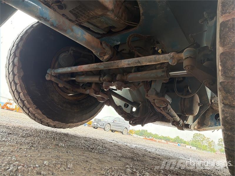  Terex-Demag AC50-1 Grúas todo terreno