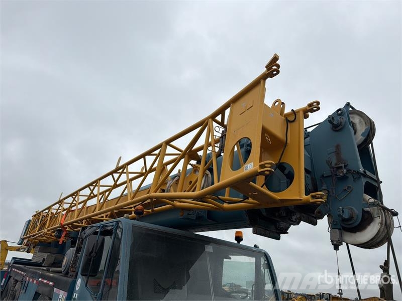  Terex-Demag AC50-1 Grúas todo terreno