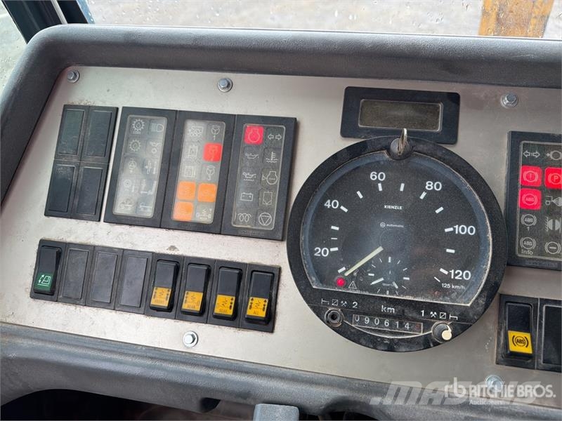 Terex-Demag AC50-1 Grúas todo terreno