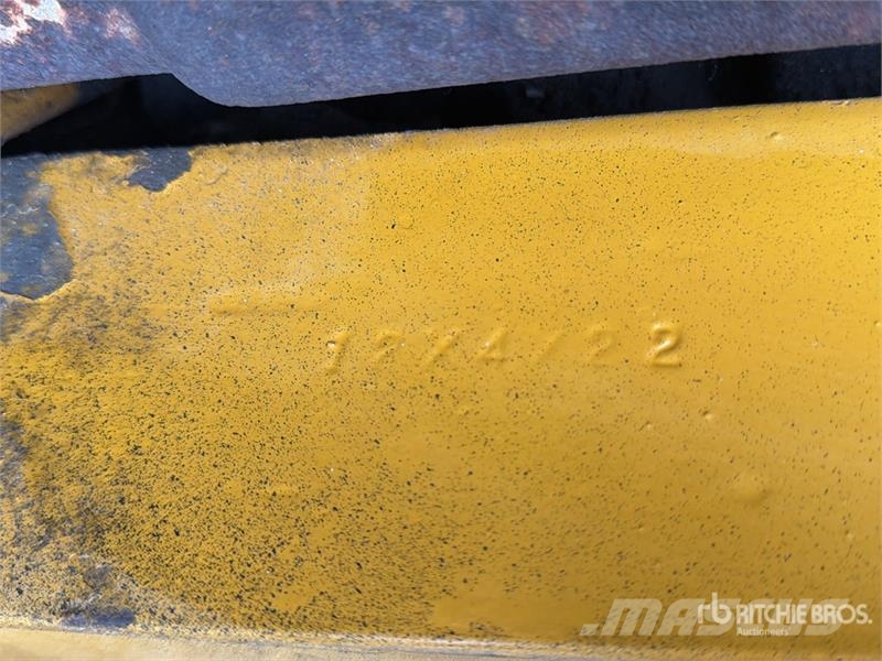 Terra-Gator TG002 3 Wheel Esparcidor sobre Neumati Αυτοκινούμενα ψεκαστικά