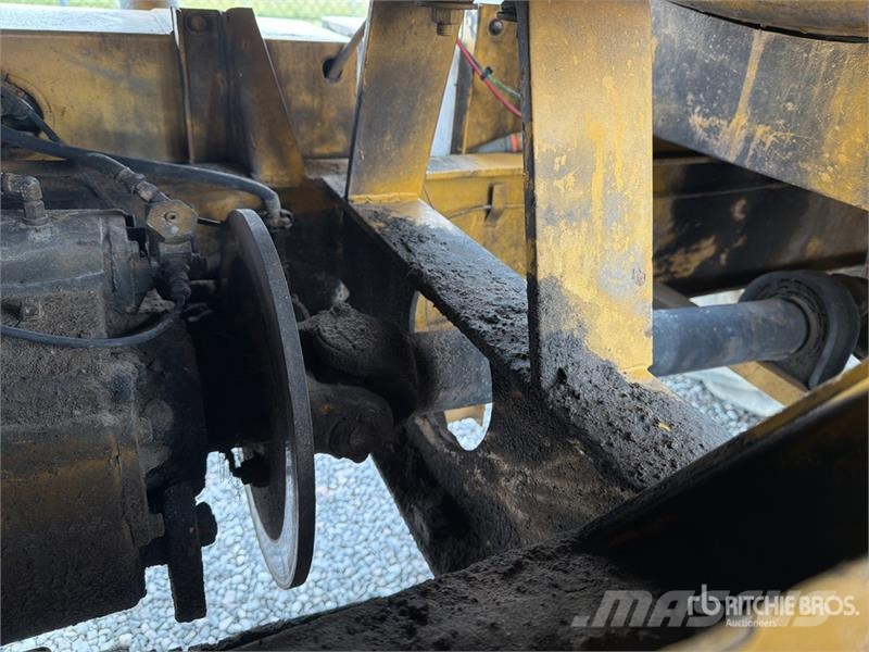 Terra-Gator TG002 3 Wheel Esparcidor sobre Neumati Αυτοκινούμενα ψεκαστικά