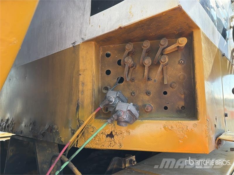 Terra-Gator TG002 3 Wheel Esparcidor sobre Neumati Αυτοκινούμενα ψεκαστικά