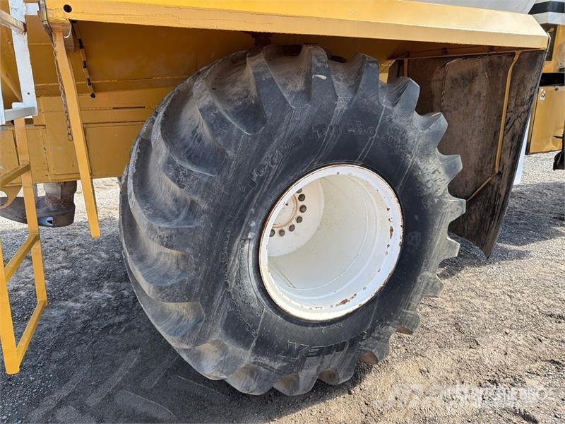 Terra-Gator TG002 3 Wheel Esparcidor sobre Neumati Αυτοκινούμενα ψεκαστικά