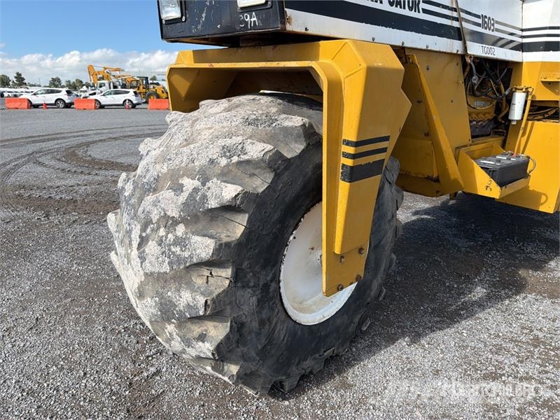 Terra-Gator TG002 3 Wheel Esparcidor sobre Neumati Αυτοκινούμενα ψεκαστικά