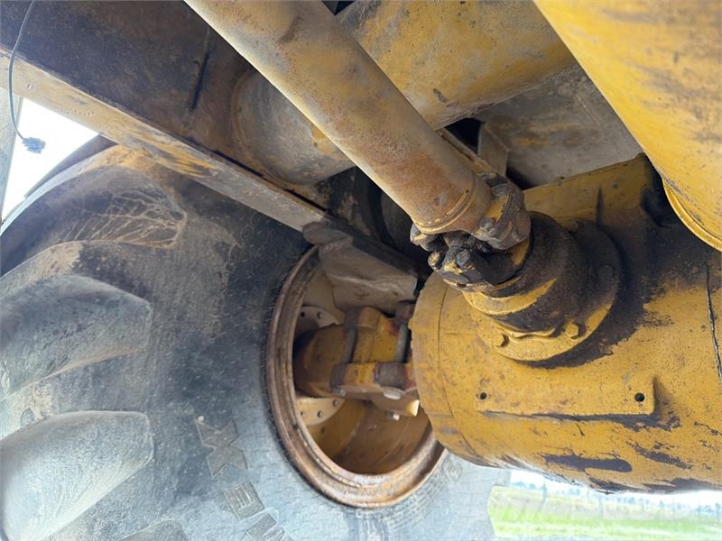 Terra-Gator TG002 3 Wheel Esparcidor sobre Neumati Αυτοκινούμενα ψεκαστικά
