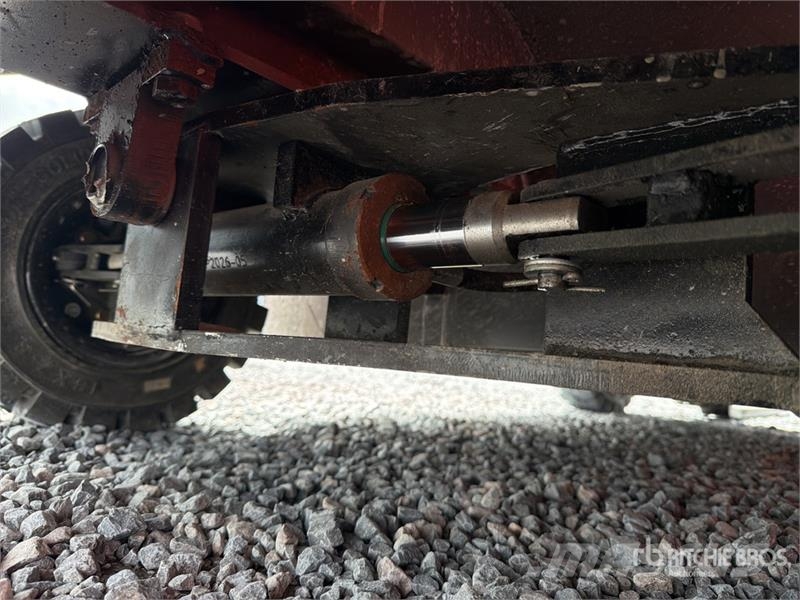 Terramax CPD-30 6600 lb Montacargas Electrico (Sin Elektromos targoncák
