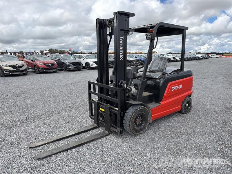 Terramax CPD-30 6600 lb Montacargas Electrico (Sin Elektromos targoncák