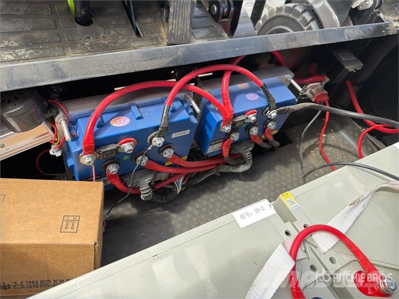 Terramax CPD-30 6600 lb Montacargas Electrico (Sin Elektromos targoncák